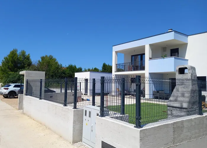 Strkalj Apartman Sukošan