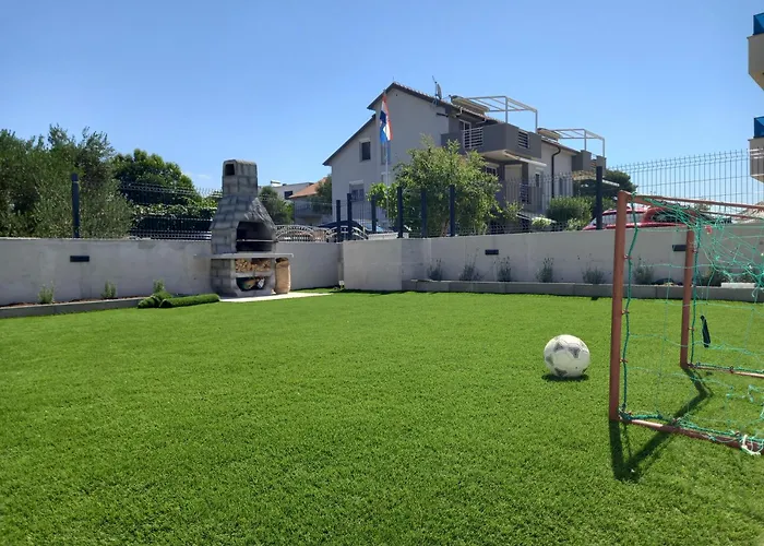 Strkalj Apartman Sukošan