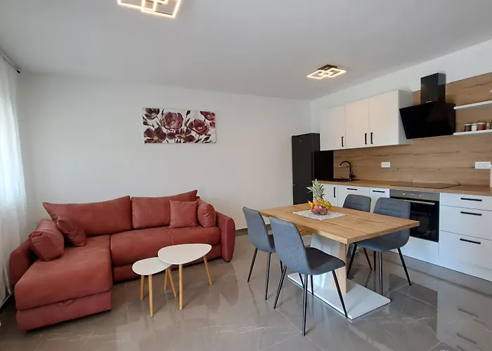 아파트 Strkalj Sukošan